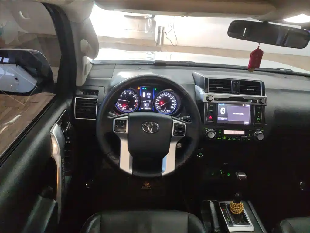 Toyota Prado 2016 3.5L Auto TX-L фото 11