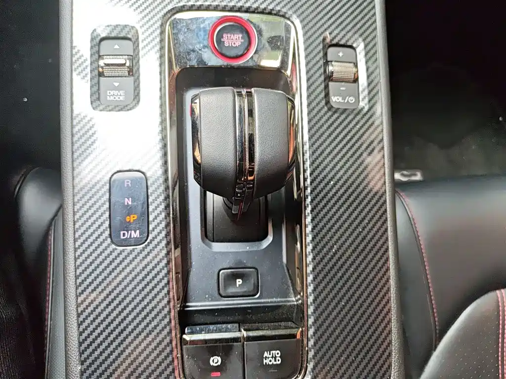 GAC Trumpchi Trumpchi Emkoo 2023 270T DCT J15 Edition фото 7