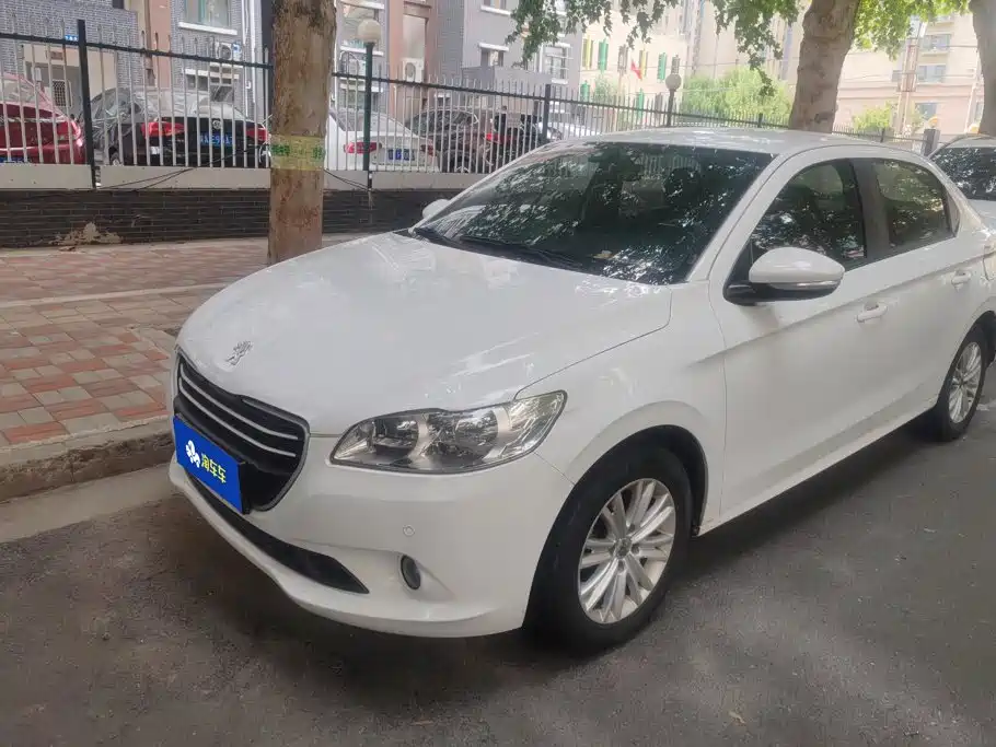 Peugeot 301 2016 2016 1.6L Manual Comfort Edition