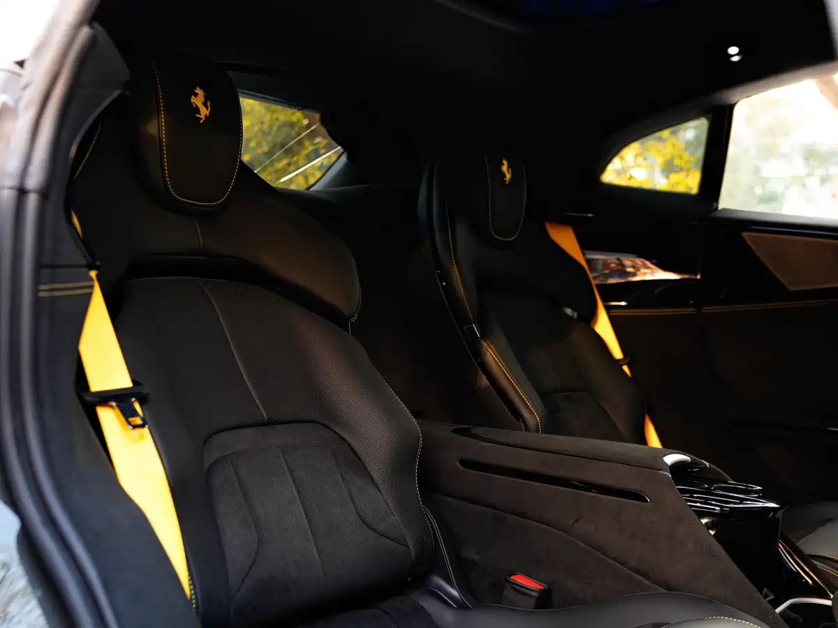 Ferrari Purosangue 2025 2023 6.5L V12