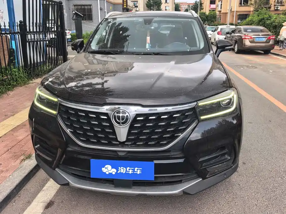 Zhonghua V7 2019 2018 280T DCT Premium 5-seater