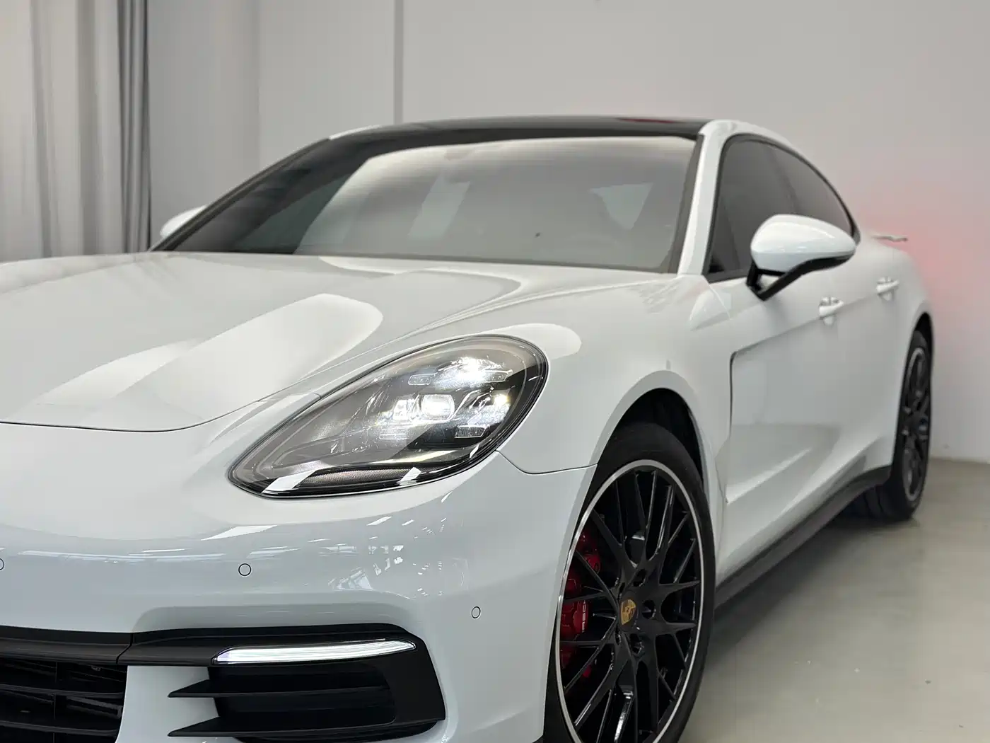 Porsche Panamera 2017 Panamera 3.0T фото 4