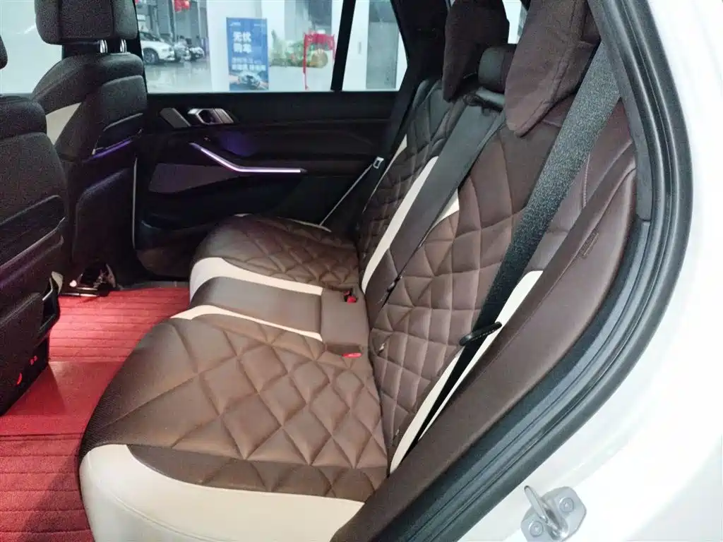 BMW X5 2022 xDrive 40Li Premium M Sport Package фото 17