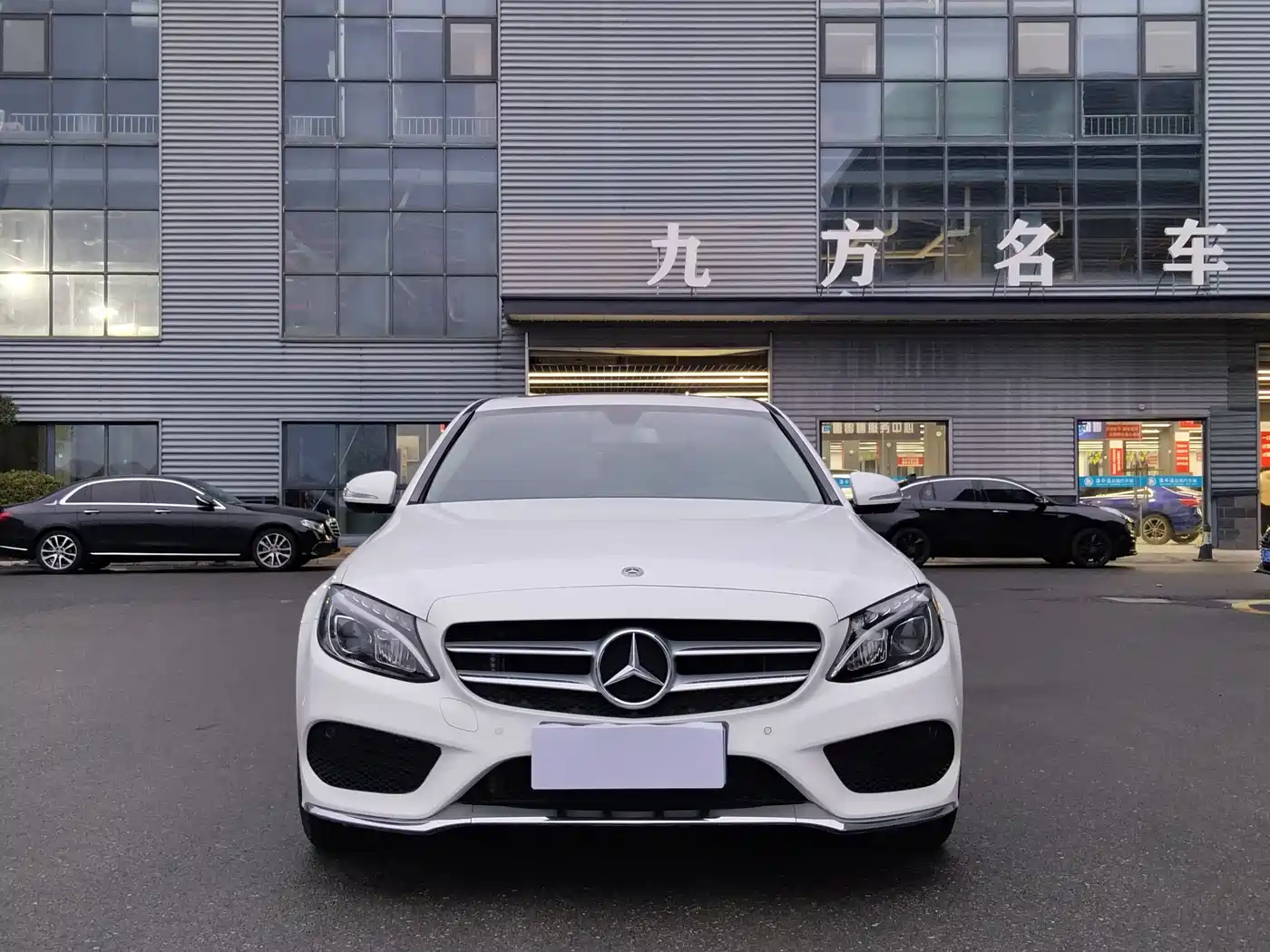 Mercedes-Benz C-Class 2018 C 180 L Fashion Sport Edition фото 2