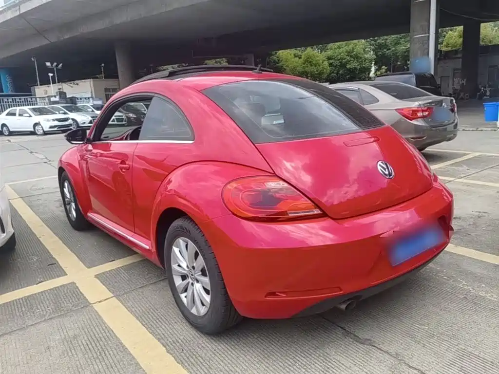 Volkswagen Beetle 2015 180TSI фото 5
