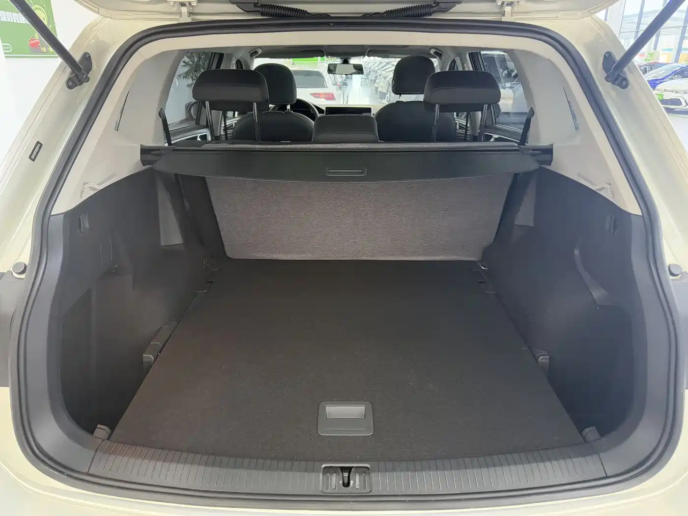 Volkswagen Tiguan L 2023 280TSI 2WD Trend Limited Edition фото 22