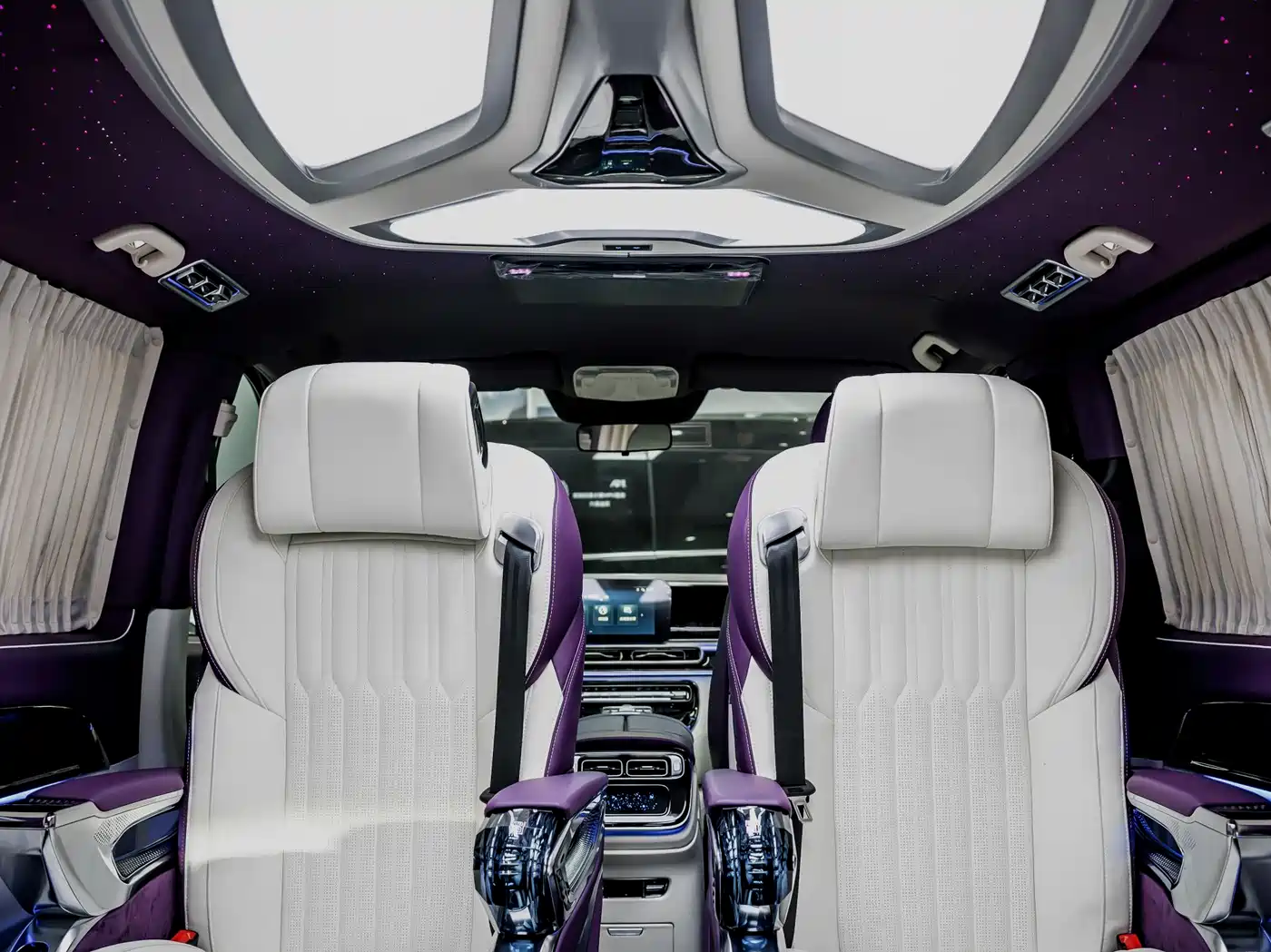 Mercedes-Benz Vito 2024 2.0T Elite Edition 7-Seater фото 21