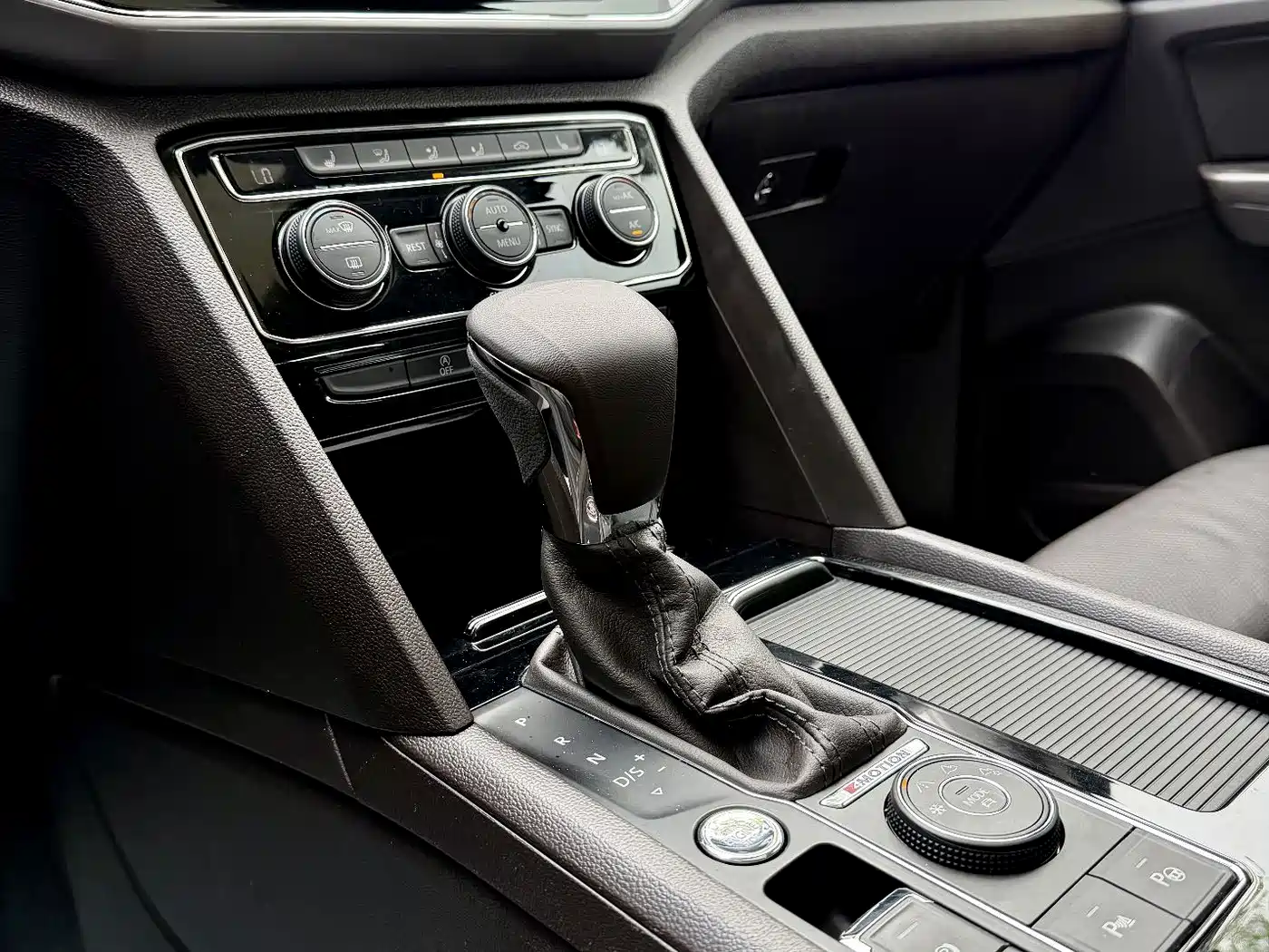 Volkswagen Teramont 2017 380TSI 4WD Luxury Edition фото 27