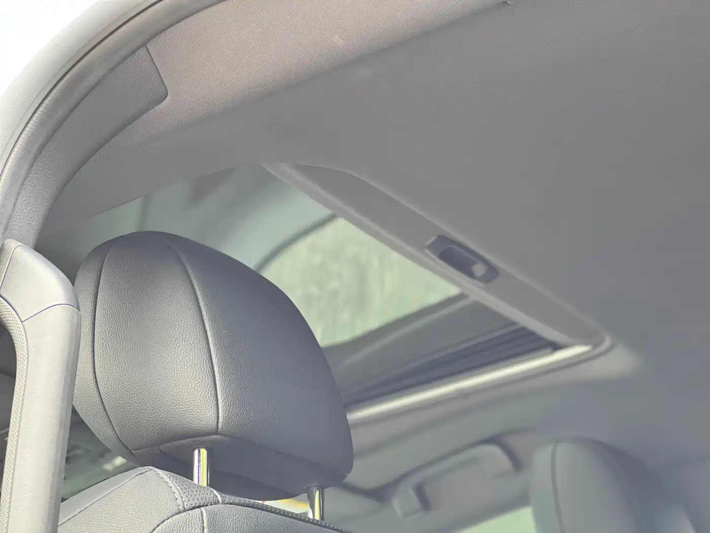 Toyota Sienna 2021 2.5L Hybrid Ultimate Edition фото 14
