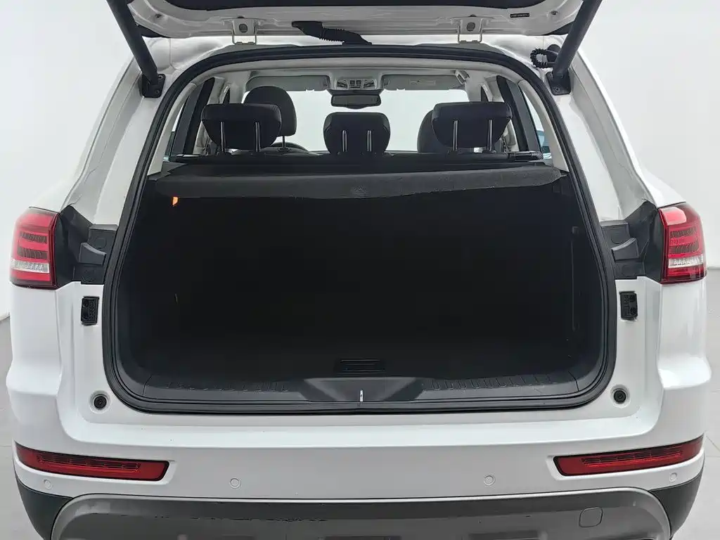 Фото 16 - Haval H7