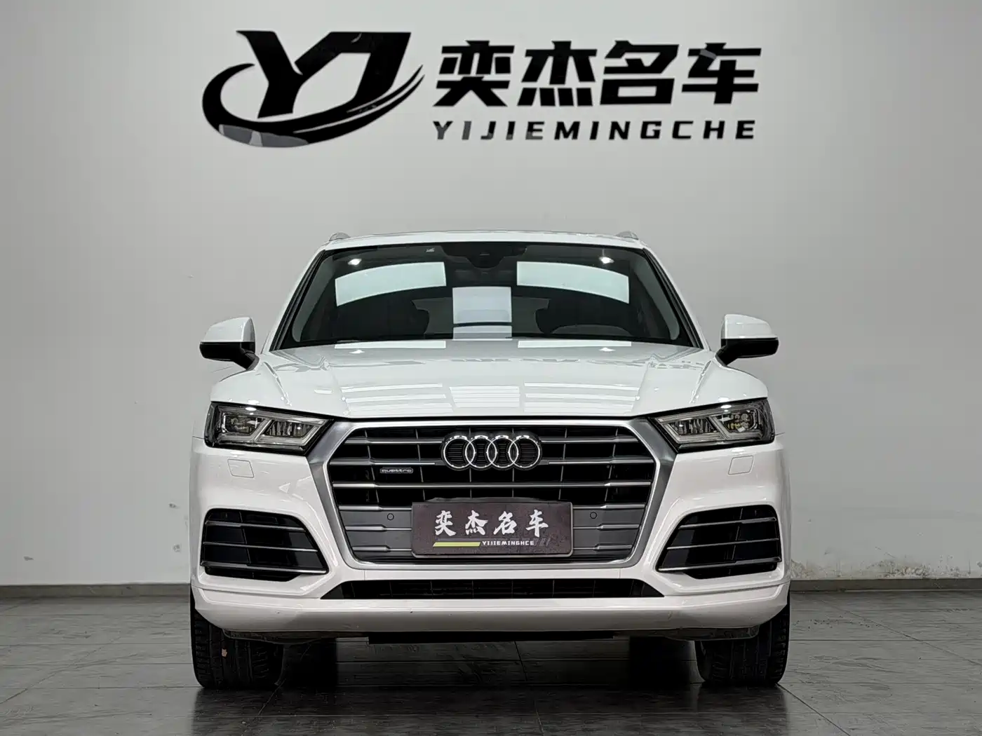 Audi Q5L 2018 40 TFSI Premium Fashion China VI фото 2
