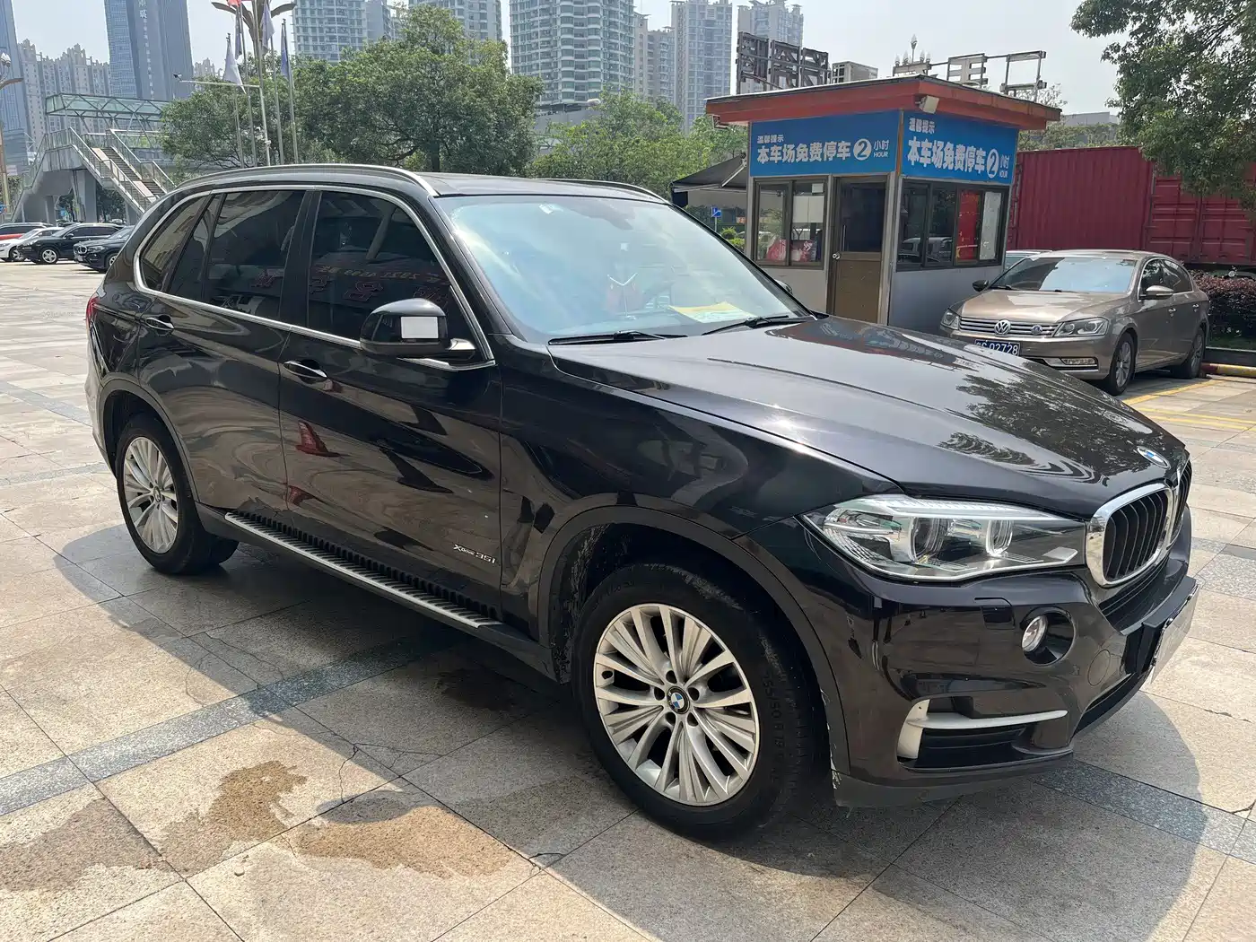 BMW X5 (Import) 2014 xDrive35i Leading фото 3