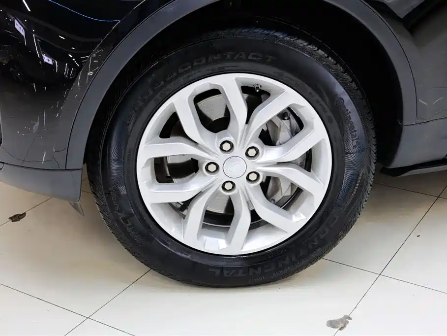Land Rover Discovery 2018 3.0 SC V6 SE фото 13