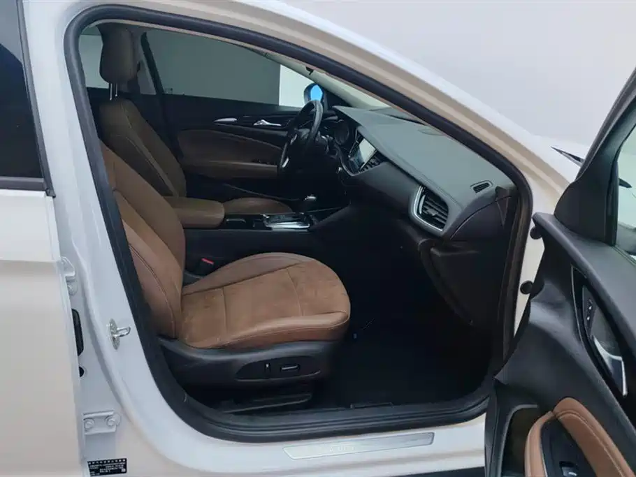 Buick Regal 2019 20T Elite China VI фото 8