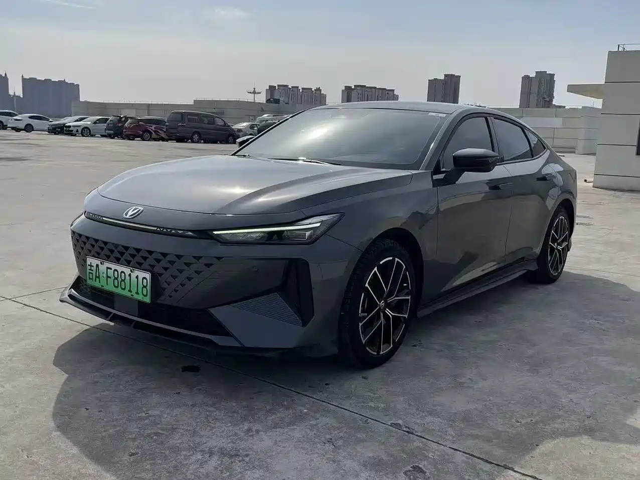 CHANGAN UNI V SMART IDD