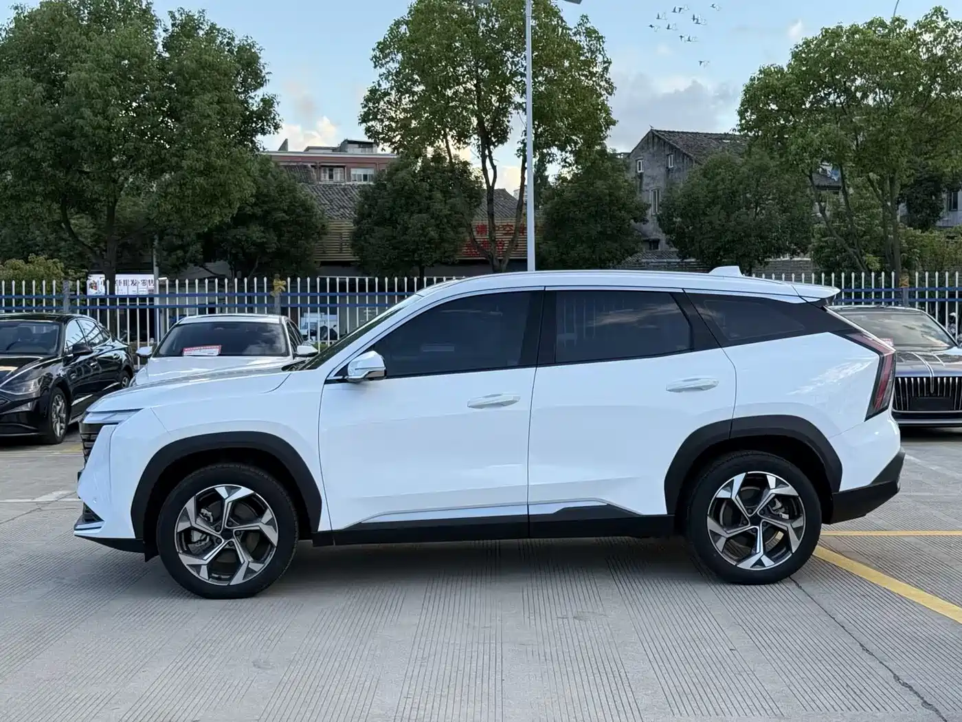 GEELY AUTOMOBILE BOYUE L