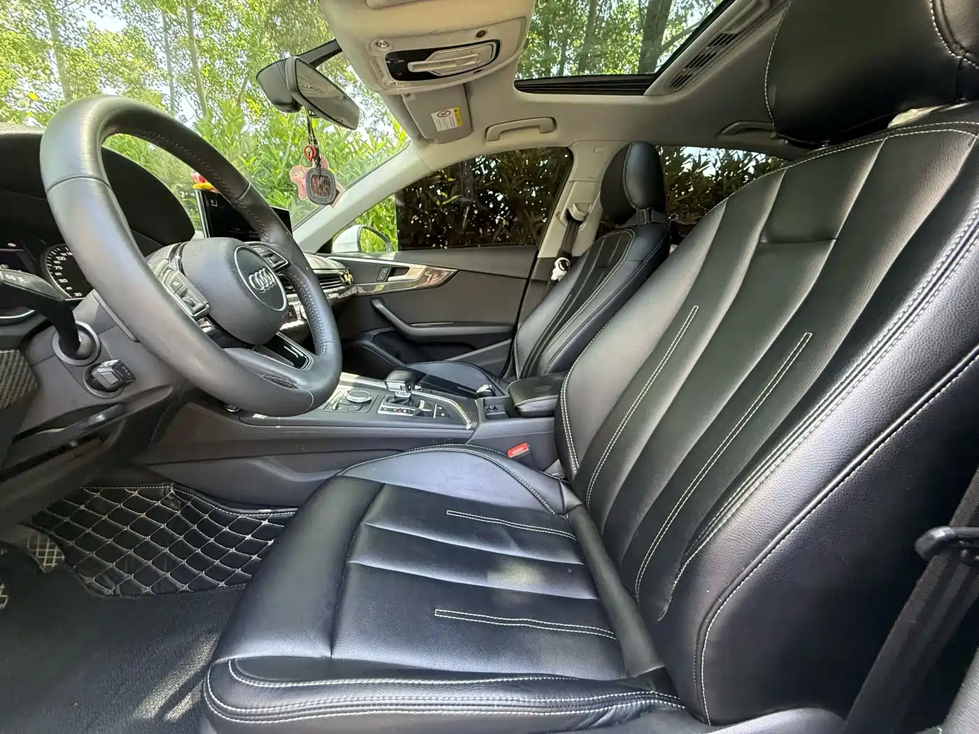 Audi A4L 2017 Plus 40 TFSI Progressive фото 3