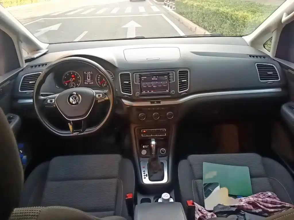 Volkswagen Sharan 2019 2018 Facelift 380TSI Comfort 6-seater