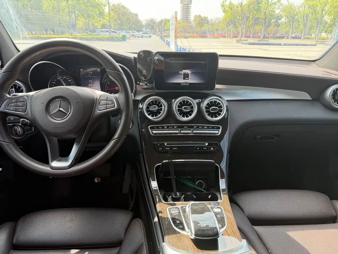 Mercedes-Benz GLC 2017 GLC 260 4MATIC Luxury фото 11
