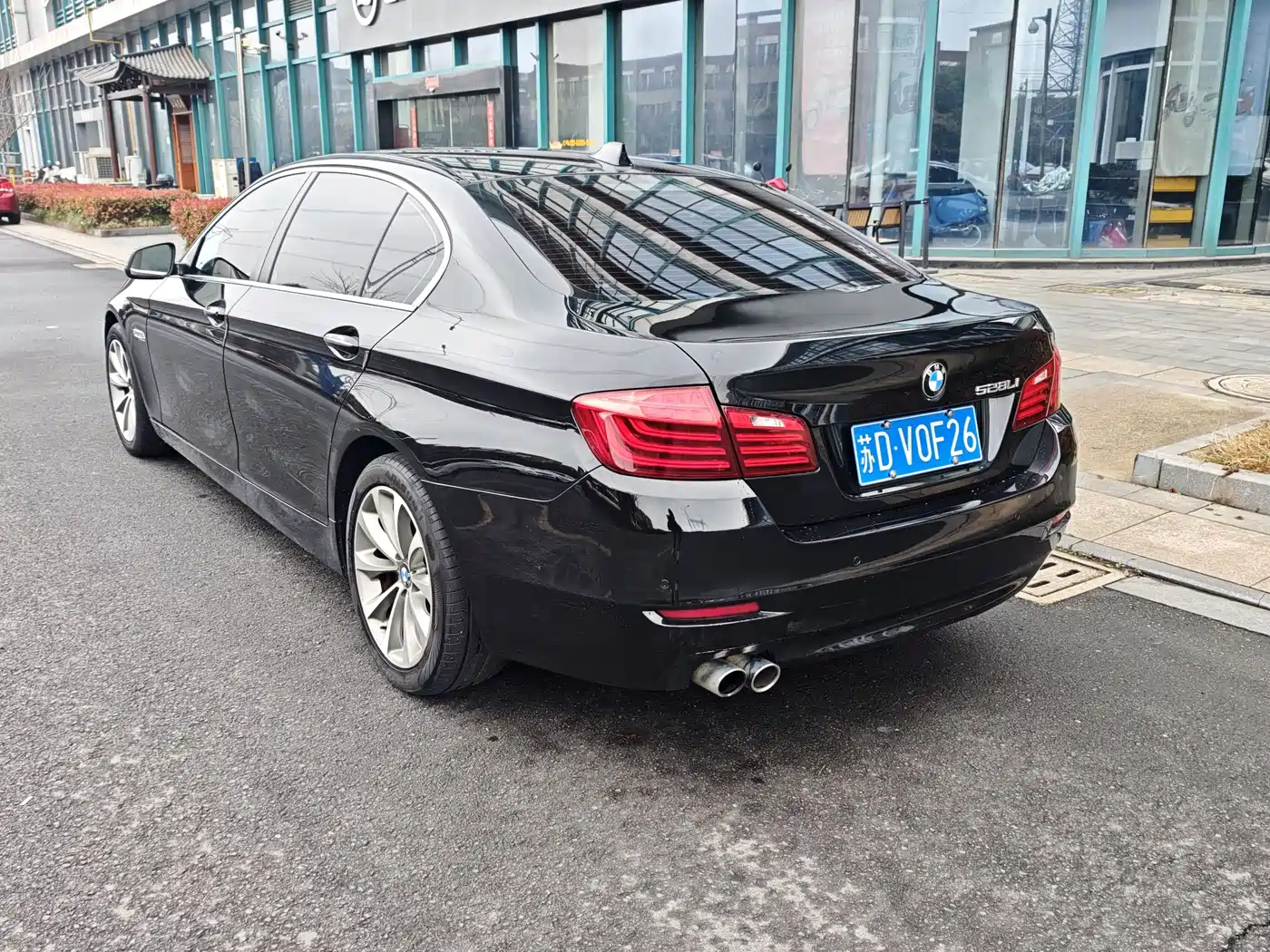 BMW 5 Series 2017 528Li Leading Edition фото 5