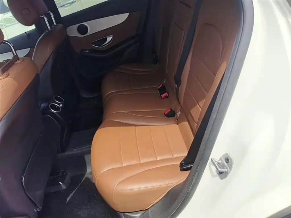 Mercedes-Benz GLC Coupe 2021 GLC 260 4MATIC Coupe SUV фото 17