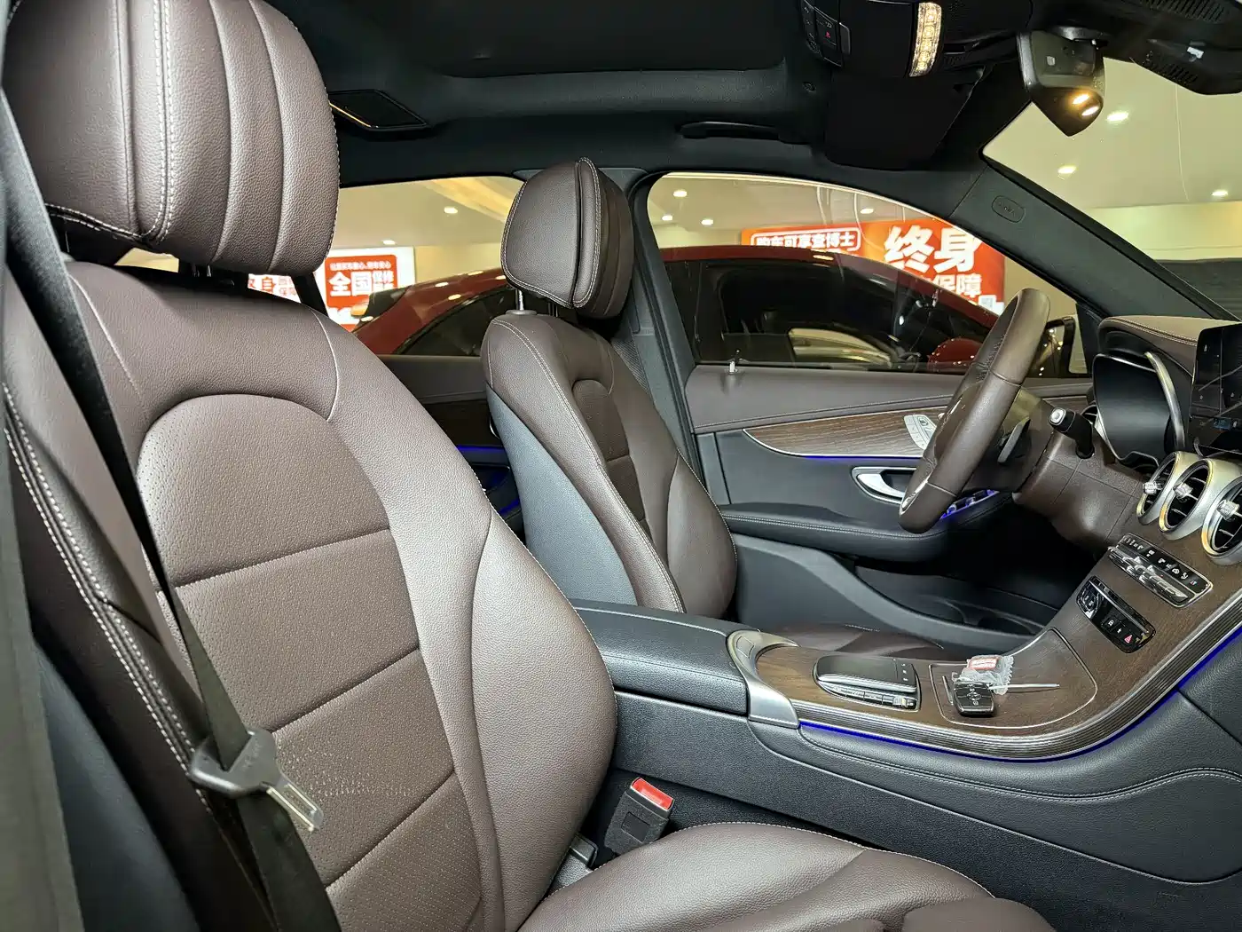 Mercedes-Benz GLC 2021 GLC 260 L 4MATIC Luxury фото 12