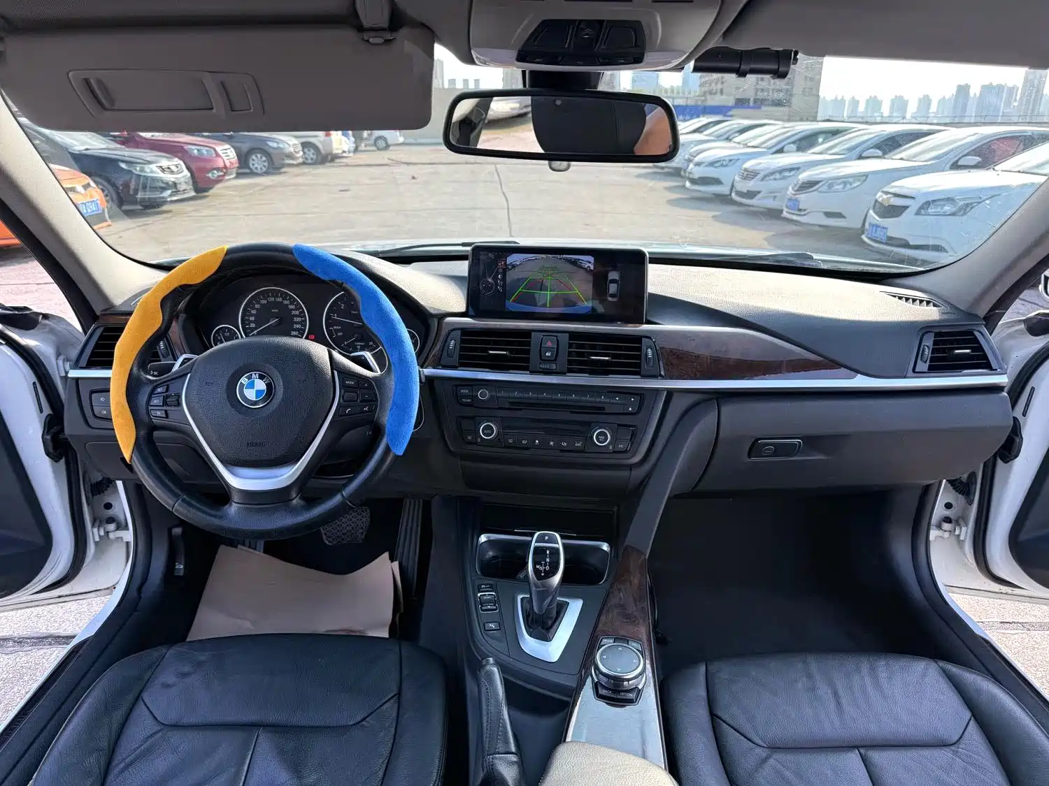 Photo 5 - BMW 3 Series