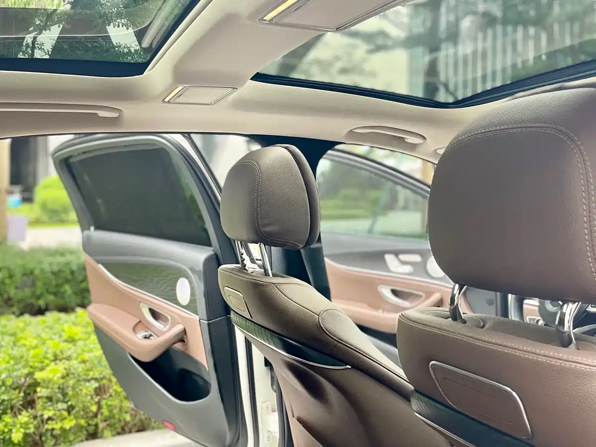 Mercedes-Benz E-Class 2017 E 300 L Sport Luxury фото 11