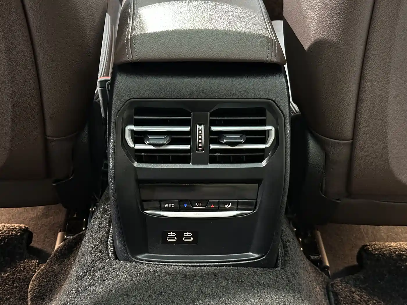BMW i3 2022 eDrive 35 L фото 14