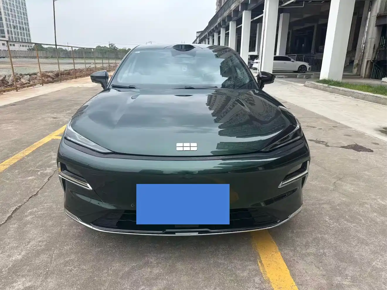 Geely Galaxy Galaxy Xingyao 8 2025 130km EM-i Premium Edition фото 2