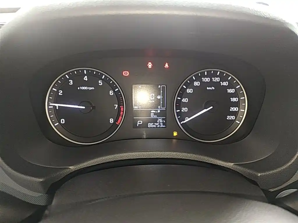 Hyundai Beijing Hyundai ix25 2015 1.6L Automatic 2WD Smart GLS фото 12