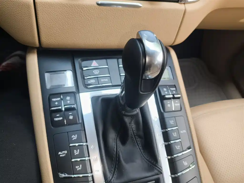 Porsche Macan 2017 Macan S 3.0T фото 10