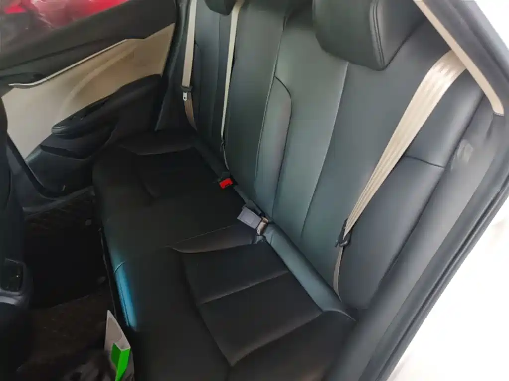 Buick Excelle 2021 Exemplar 1.5L Auto Progressive фото 17
