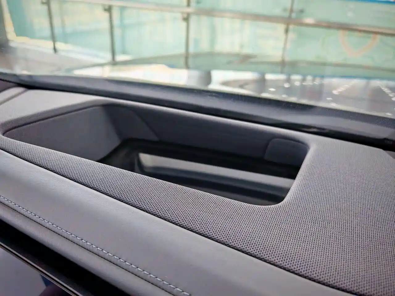 BMW i7 2023 xDrive60L Luxury Package фото 27