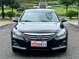 Фото 2 - Honda Accord
