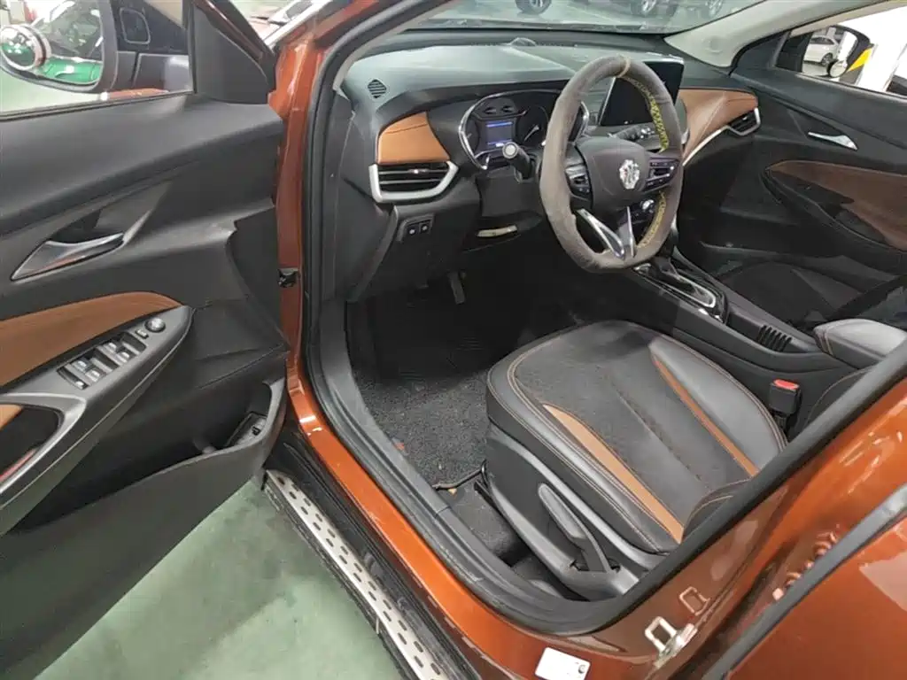 Buick Encore 2020 20T CVT Luxury Edition фото 16