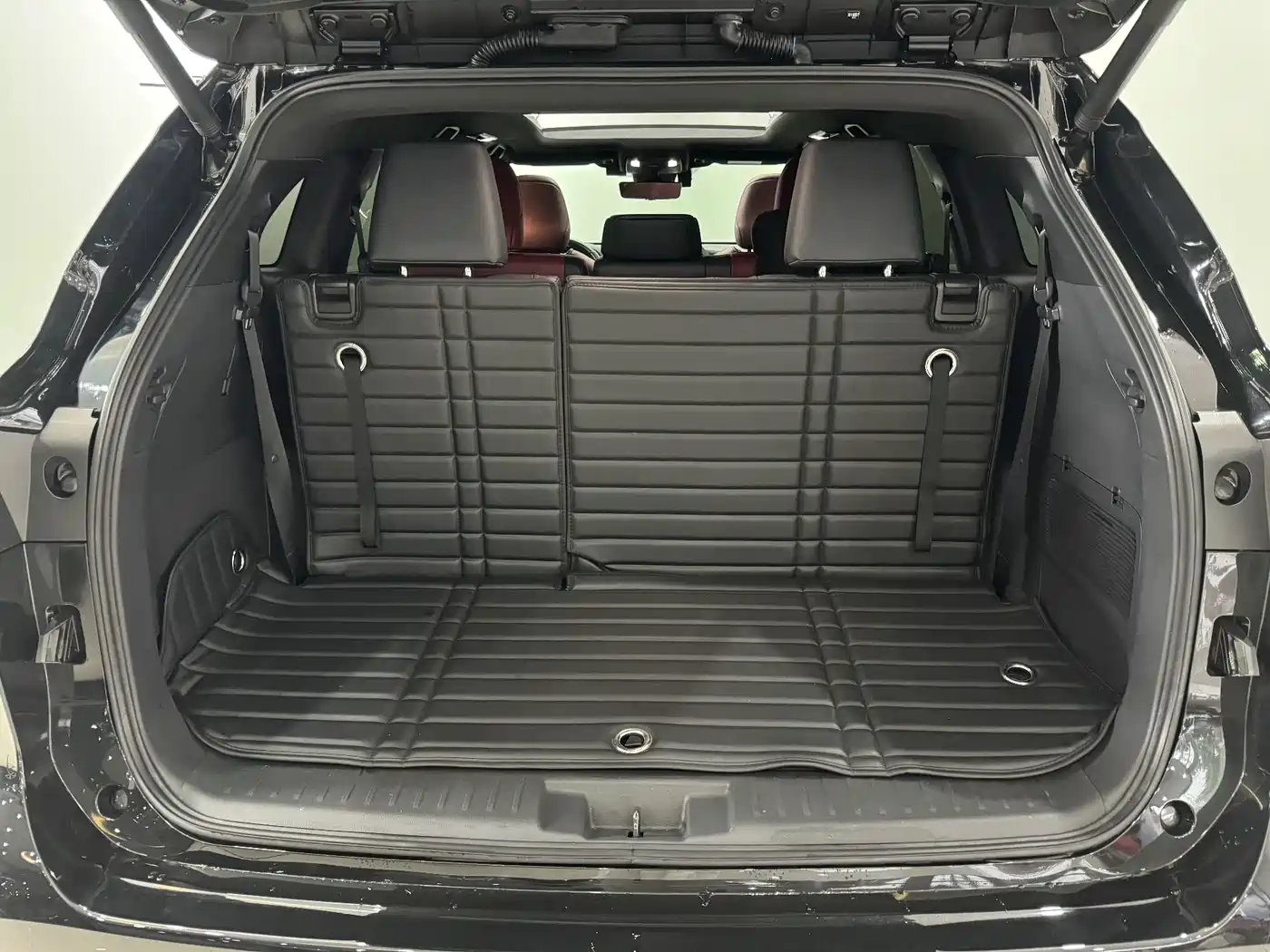 Toyota Crown Kluger 2021 2.5L HEV AWD Flagship Edition фото 11