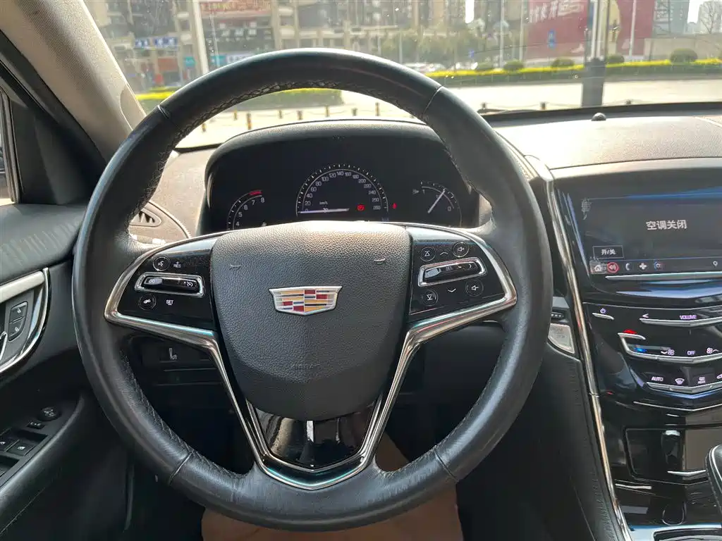 Cadillac ATS-L 2017 28T Fashion фото 15