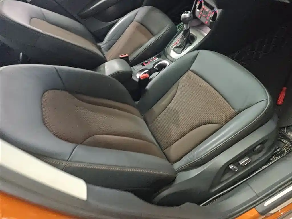 Audi Q3 2017 30 TFSI Fashion фото 25