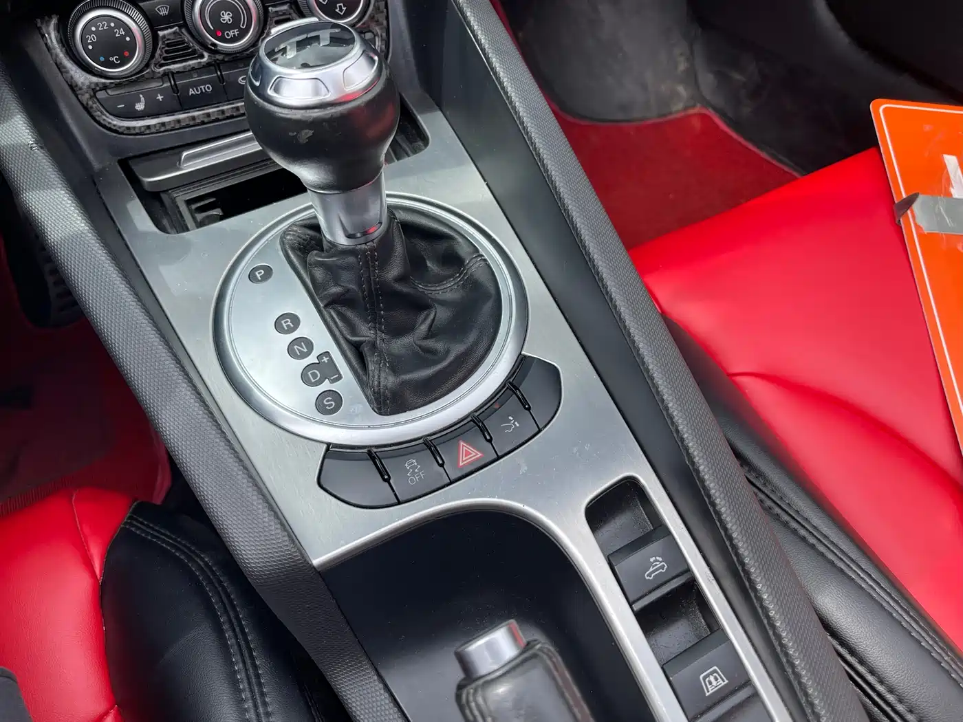 Audi TT 2011 TT Roadster 2.0TFSI фото 19