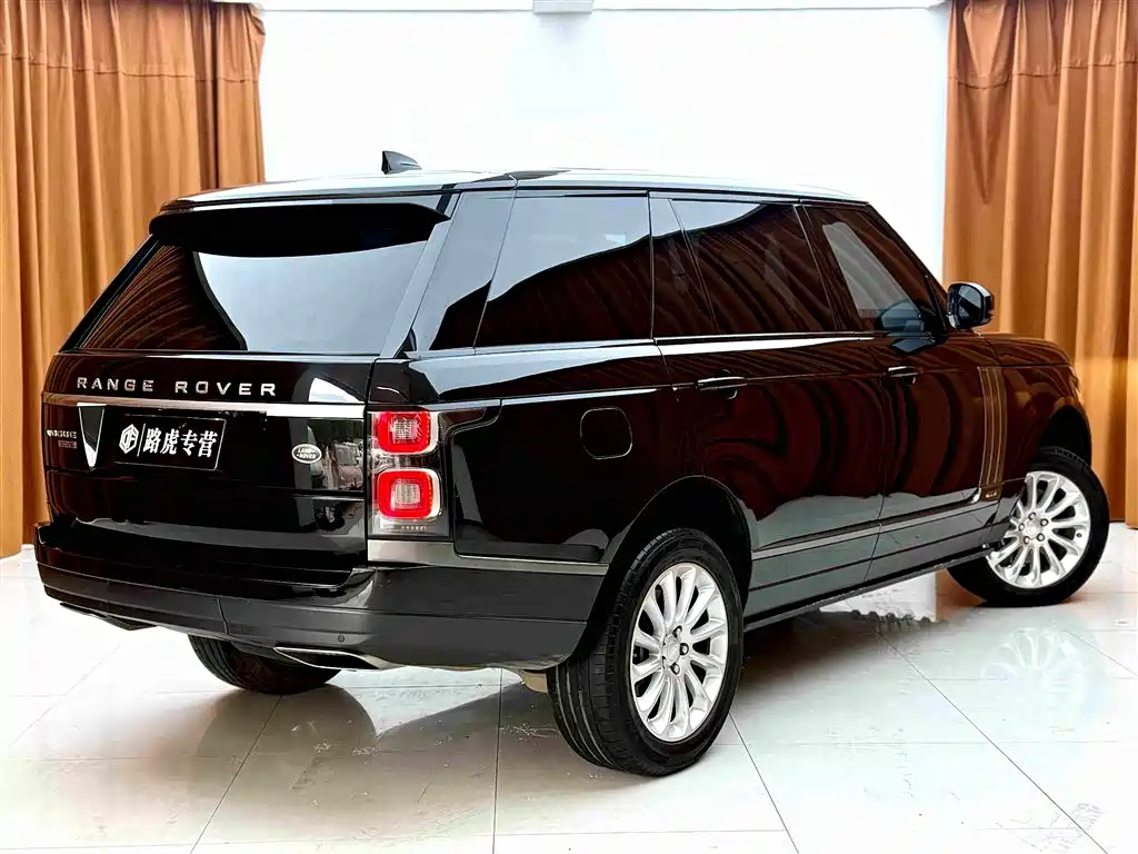 Фото 4 - Land Rover Range Rover