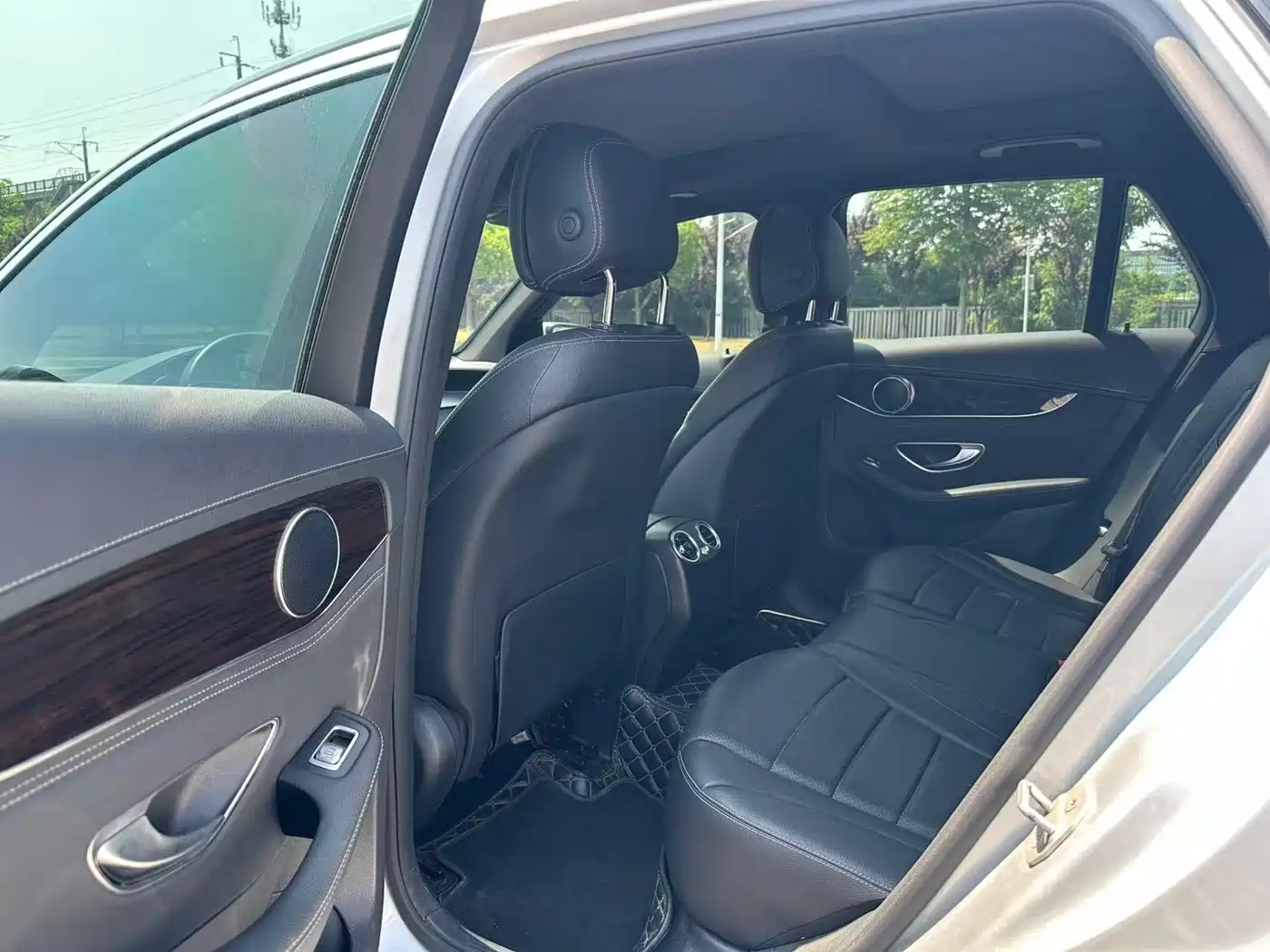 Mercedes-Benz GLC 2016 GLC 260 4MATIC Dynamic фото 8