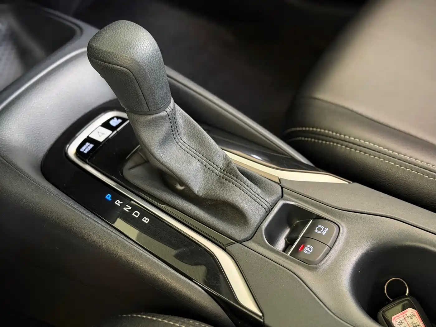 Toyota Corolla 2019 Hybrid 1.8L E-CVT GL-i Elite Edition фото 9