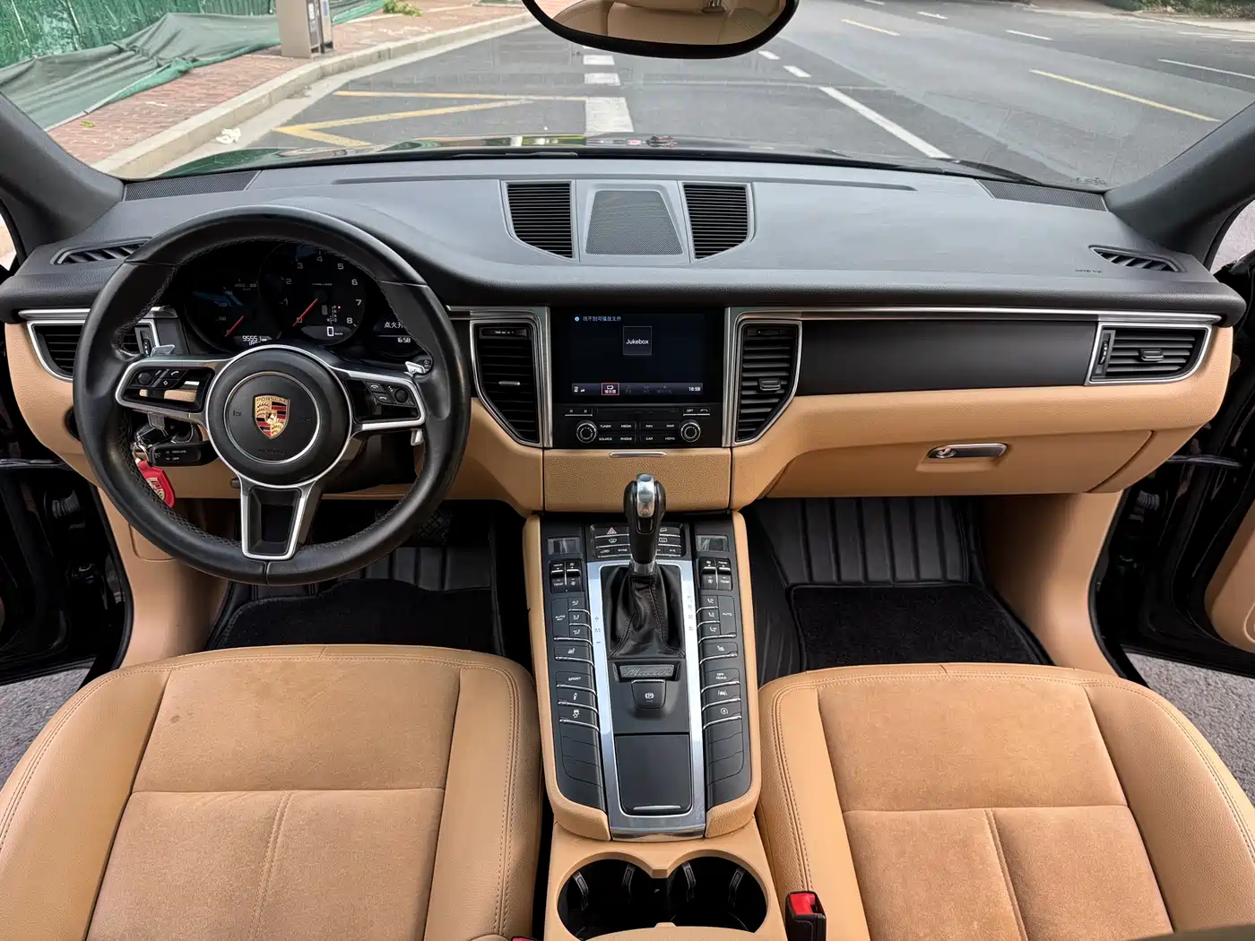 Porsche Macan 2017 Macan 2.0T фото 14