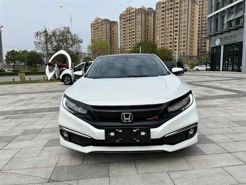 Honda Civic 2019 220TURBO CVT Jingqing Edition China V фото 2