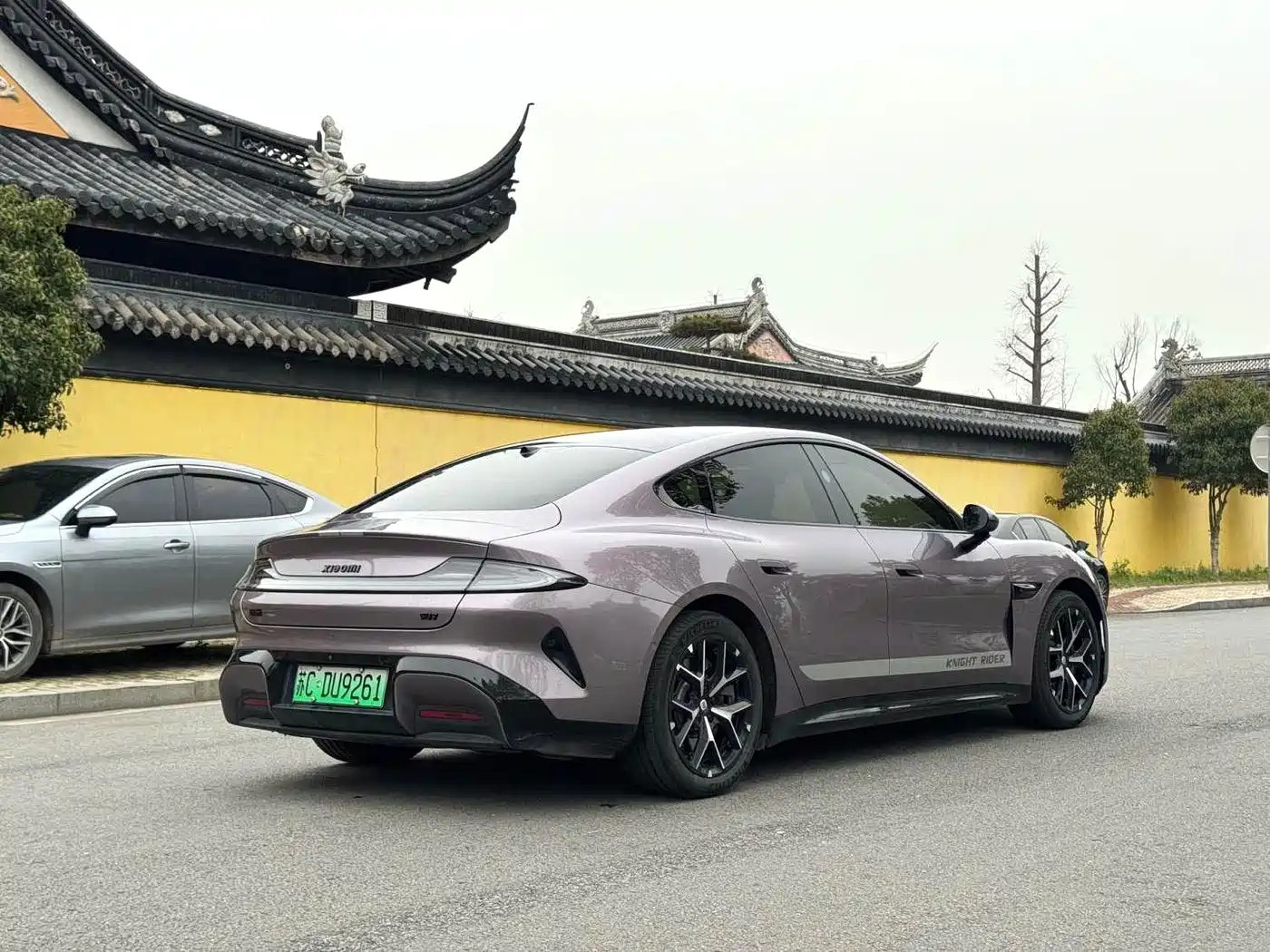 XIAOMI CAR XIAOMI SU7