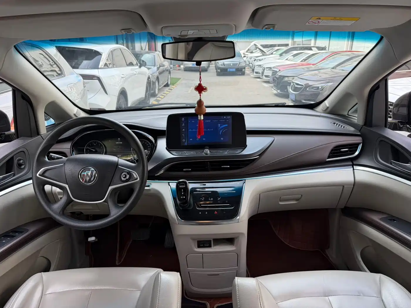 Buick GL8 2021 Land Business Class 652T Comfort фото 7