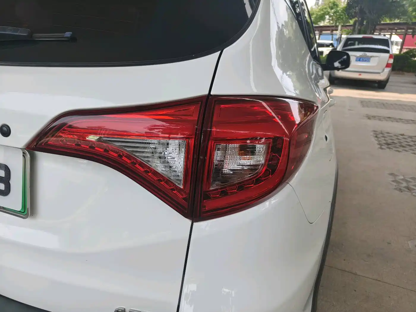 BYD Song New Energy 2017 Song DM 1.5TID Full-time 4WD Luxury фото 8