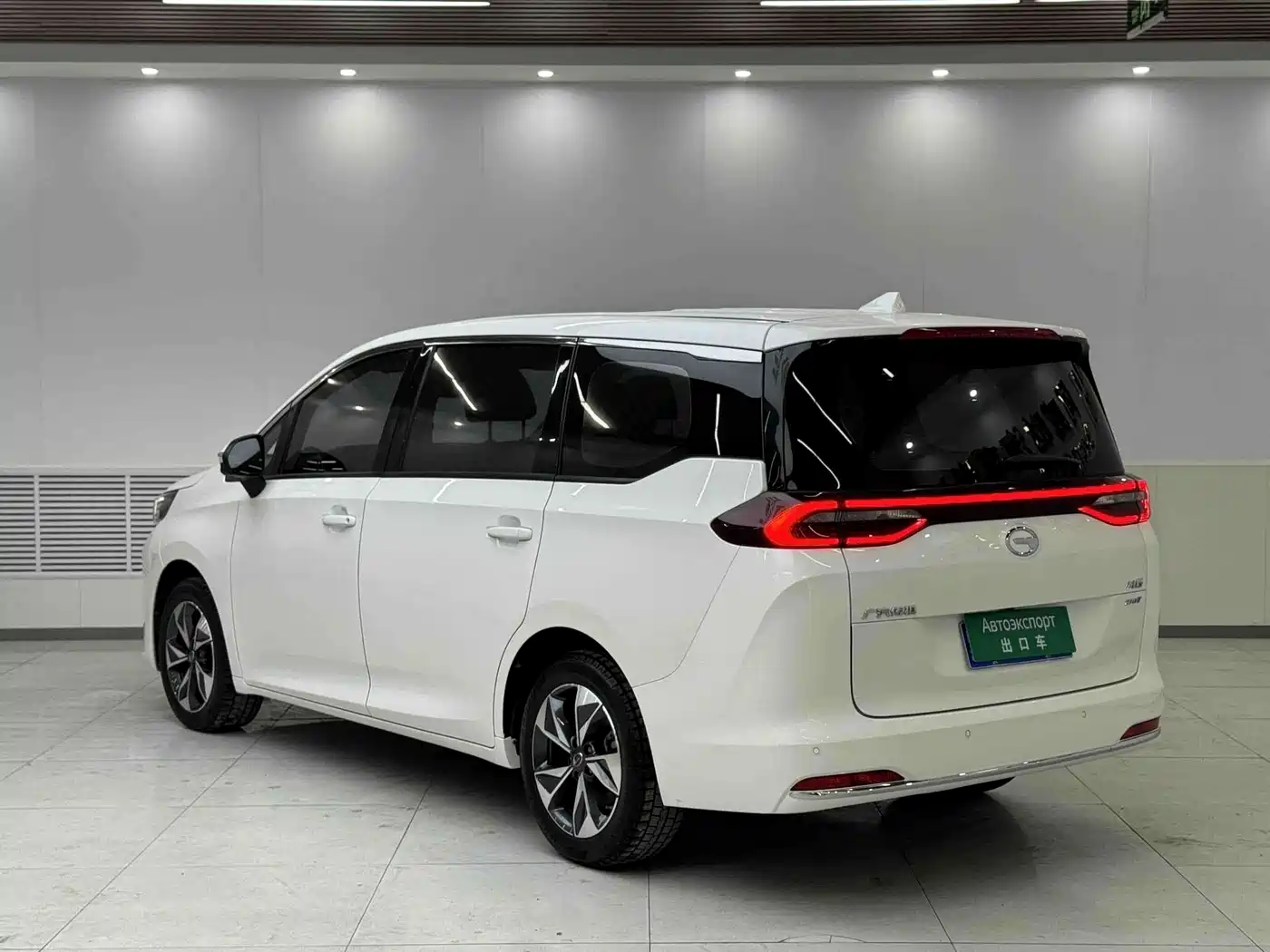 GAC Trumpchi Trumpchi M6 2021 PRO 270T DCT Premium Edition фото 4