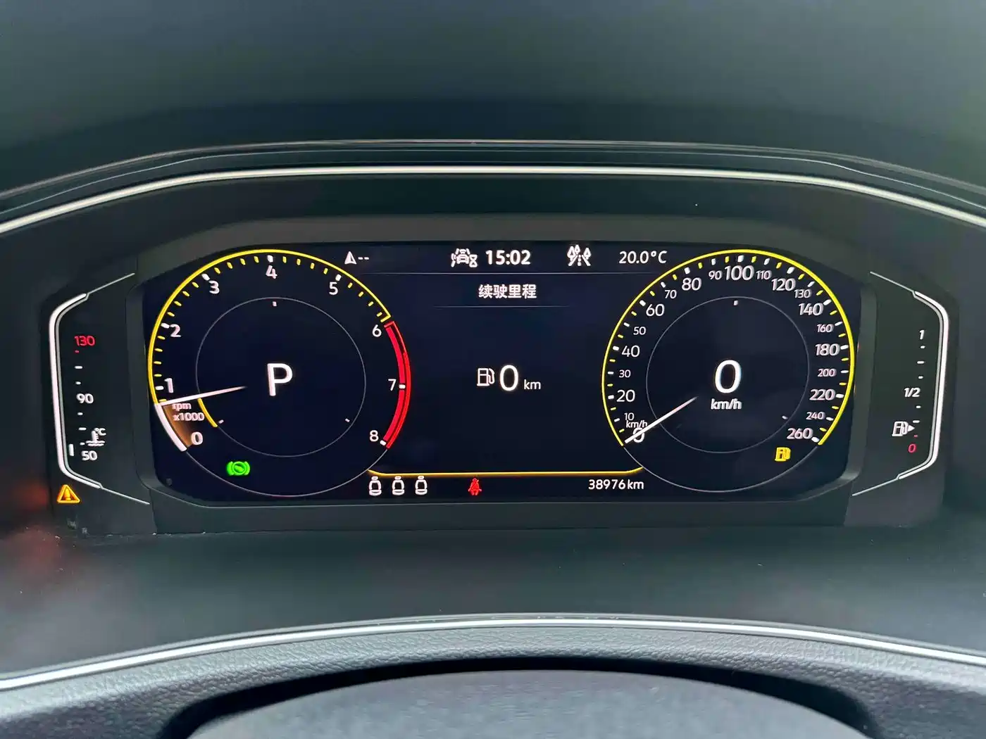Volkswagen T-ROC 2022 280TSI DSG 2WD Comfort PLUS фото 11